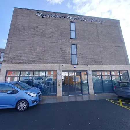Signature House - Contemporary Studios In Coventry City Centre, Free Parking, By Covstays Exterior photo